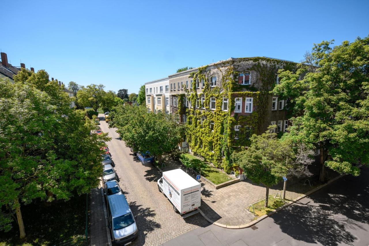 Schickes Einzimmerapartment Nahe Uniklinik Magdeburg Bagian luar foto